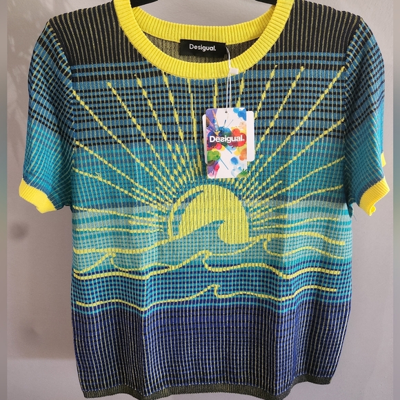 Desigual Ocean Knit Top NWT - Picture 2 of 7